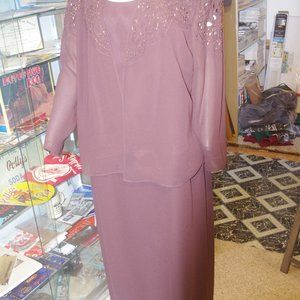 KAREN MILLER OF NEW YORK 2- PIECE COLOR-EGG PLANT  SIZE- 20WP